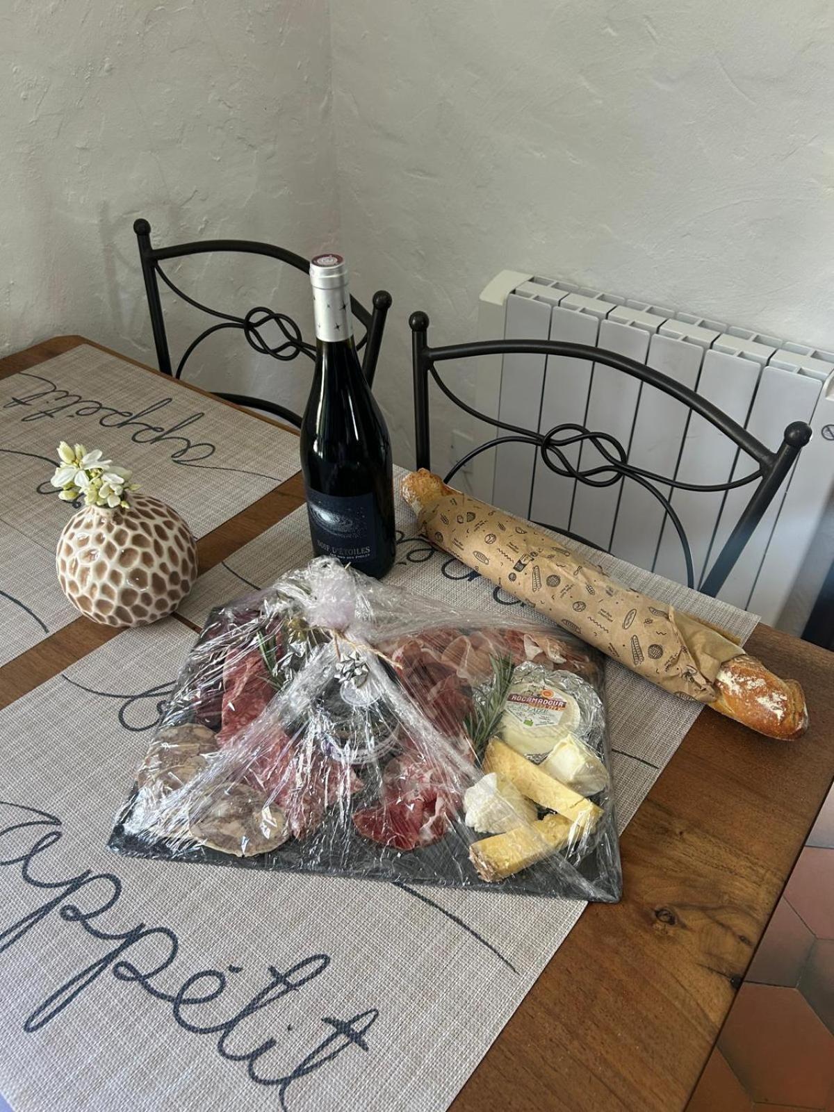 Gites Sur Le Causse De St Chels, Charme Sport Et Detente Saint-Chels 外观 照片